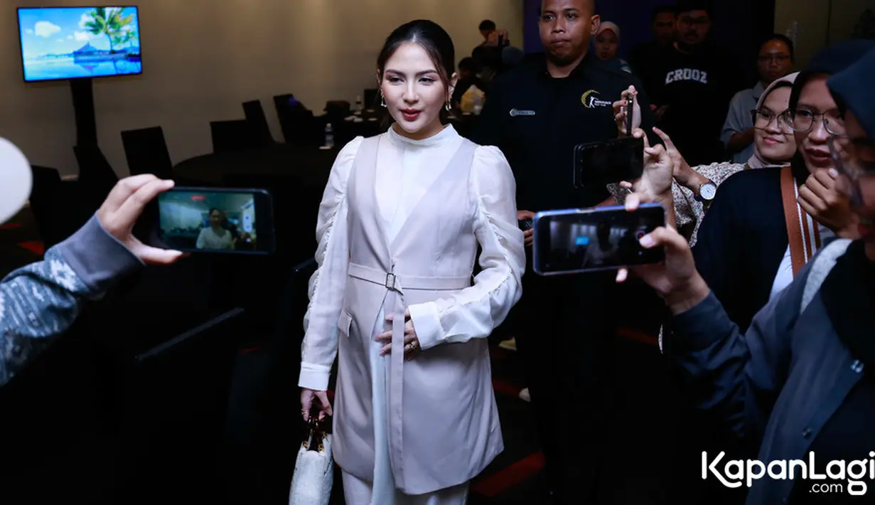 Menurut Jessica Mila, sang suami setiap minggu minta makanan berkuah dan itu harus dituruti.  [Foto: KapanLagi.com/Bayu Herdianto]