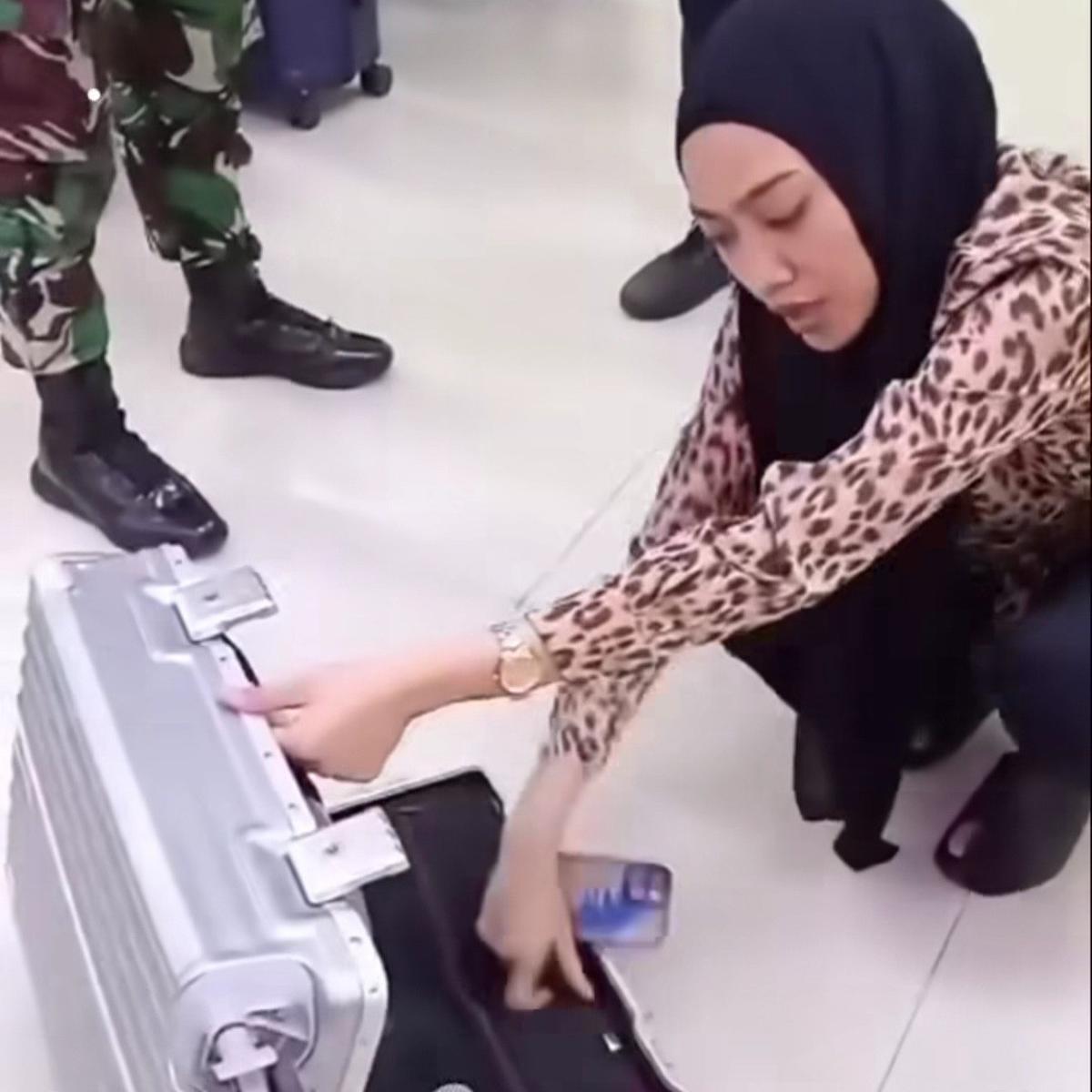 Viral Penumpang Lion Air Rute Makassar-Kendari Kehilangan Emas