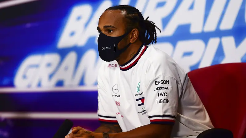 FOTO: Pembalap F1 Lewis Hamilton Positif Virus Corona COVID-19