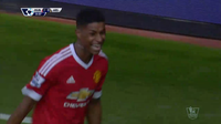 Video highlight gol Marcus Rashford striker Manchester United membuat Arsenal tertinggal 2 angka di babak pertama pada Minggu (29/02/2016).