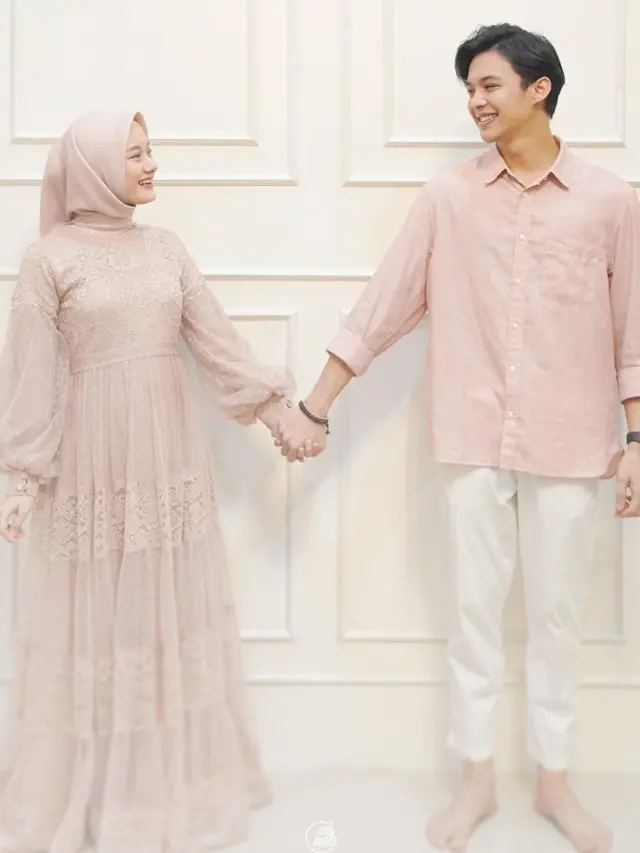 Model Gamis Brokat Warna Pastel Dinda Hauw