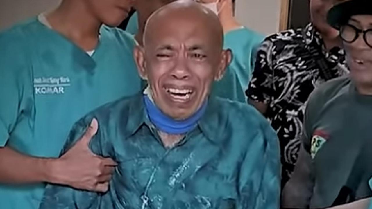 Alhamdulillah, Kondisi Pak Tarno Sudah Bisa Tersenyum dan Berjalan Naik Tangga
