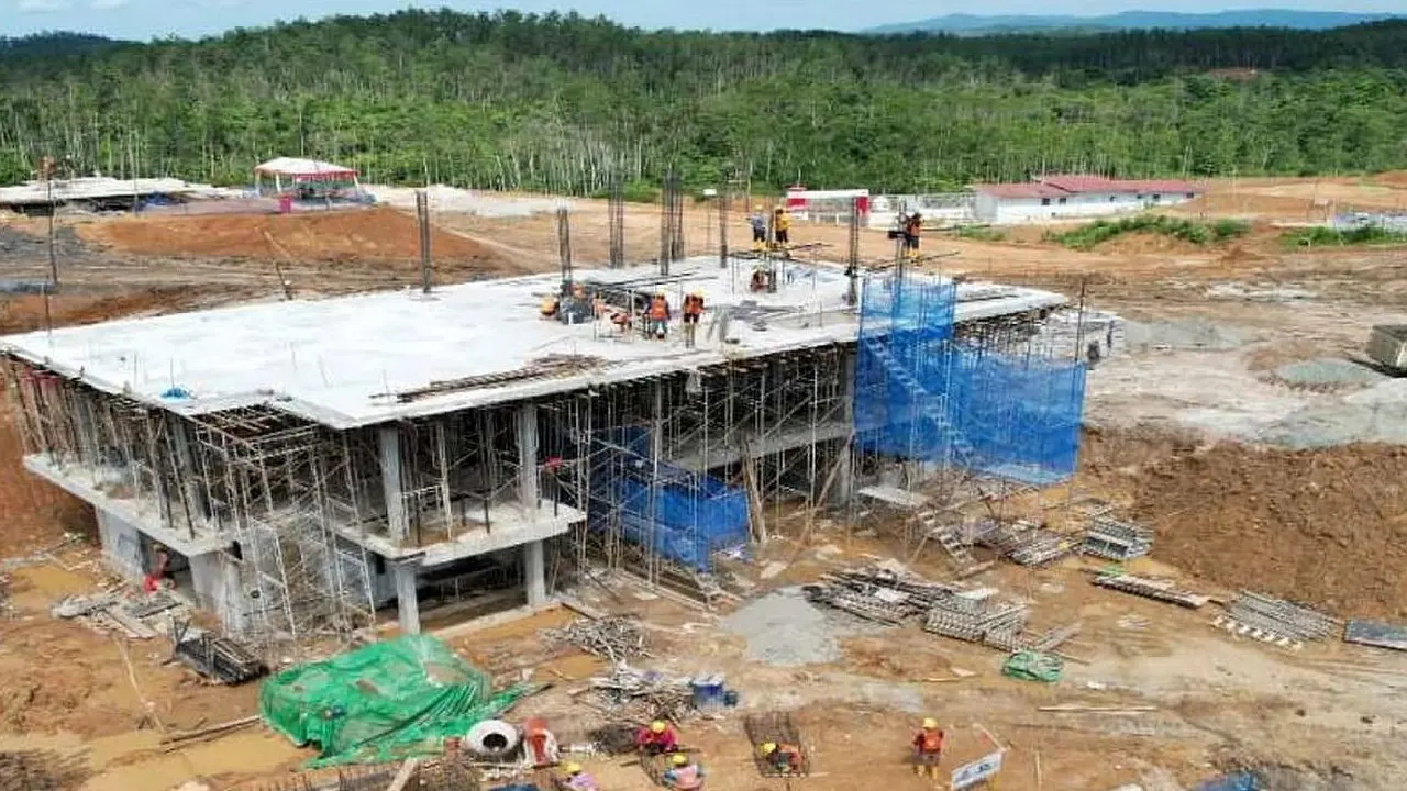 Kementerian PUPR menunjuk PT Adhi Karya (Persero) Tbk dengan PT Ciriajasa Engineering Consultant untuk membangun rumah tapak bagi menteri di IKN Nusantara. (Dok Kementerian PUPR)