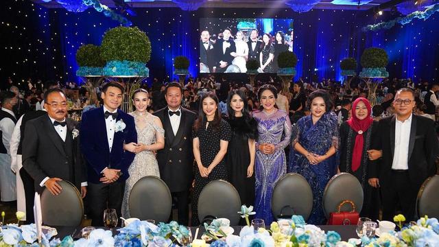 Acara resepsi pernikahan Chelsea Islan dan Rob Clinton Kardinal (Foto: Instagram angelatanoesoedibjo)