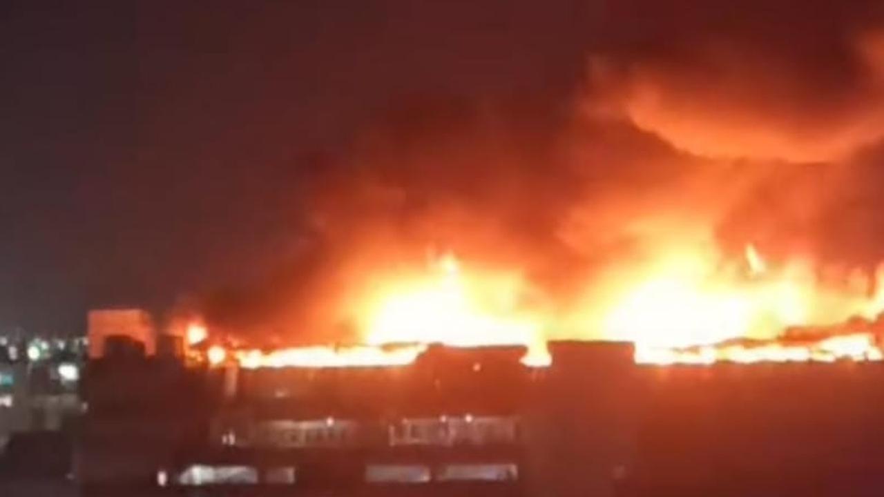 Diskotek di Lantai 7 Glodok Plaza Terbakar, Ada Warga yang Terjebak