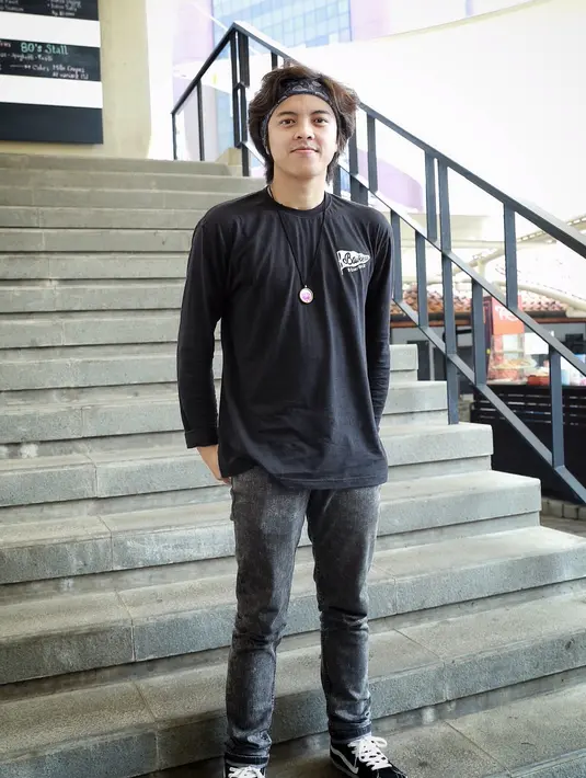 "Dari dulu memang saya ajarkan anak-anak. Dari mulai SD, SMP, SMA sampai teman-teman kuliah, ngajar dance, ciliders tehknik dancenya," ujar mantan personel SM*SH. (Galih W. Satria/Bintang.com)