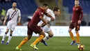 Torino sempat memperkecil ketertinggalan lewat gol Maxi Lopez setelah mendapat umpan  Davide Zappacosta pada menit ke 84' pada lanjutan Serie A di Olympic stadium, Rome, Italy, (19/2/2017). Roma menang 4-1.  (Angelo Carconi/ANSA via AP)