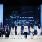 (Foto: Official Indonesia Fashion Week 2016) Restu Angraini dan Hannie Hananto berkolaborasi dengan The Executive 