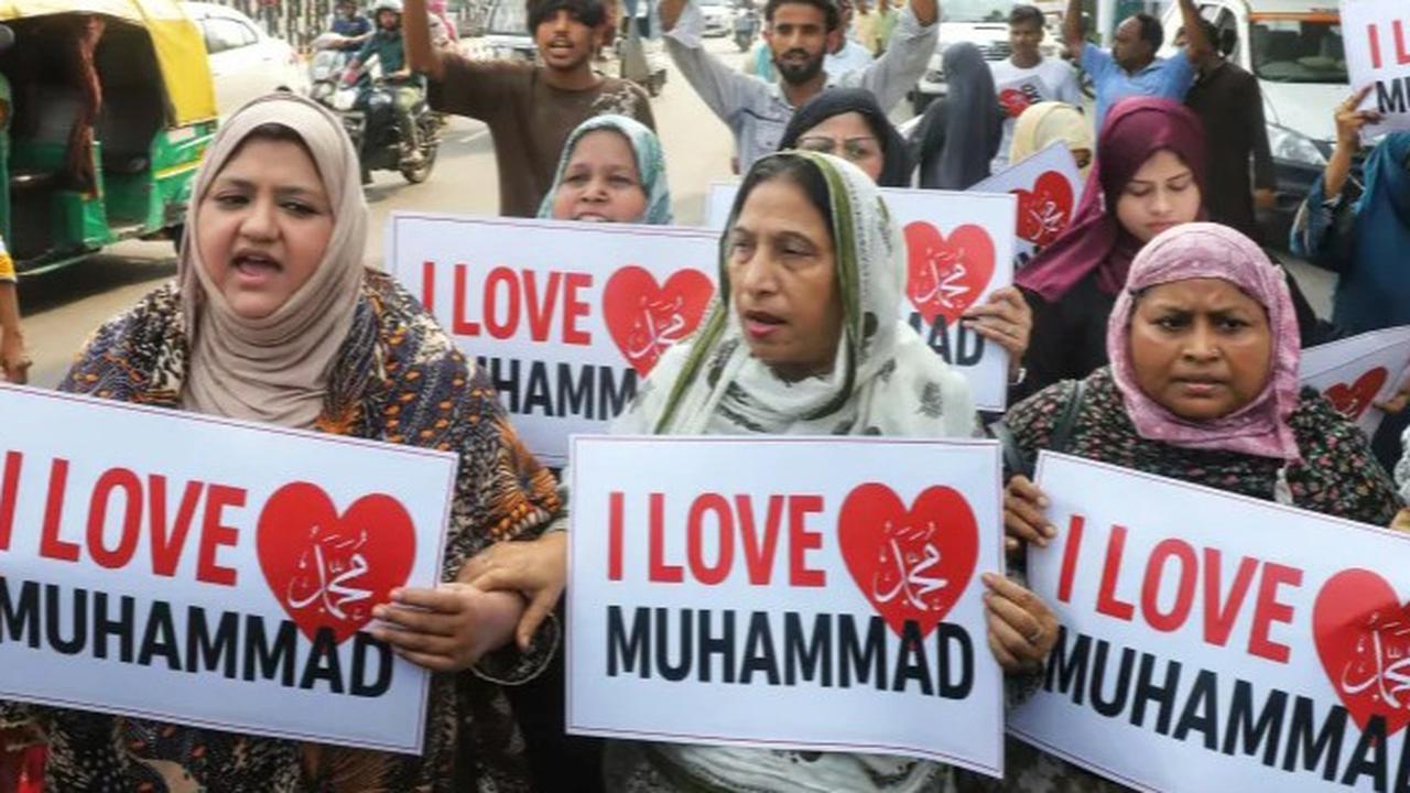 Gara-Gara Poster 'Saya Cinta Muhammad', Umat Islam di India Ditangkapi & Rumahnya Dibuldoser