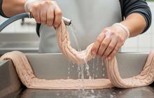 Tips Mencuci Usus Sapi, Bau Amis Hilang dan Hasilnya Empuk