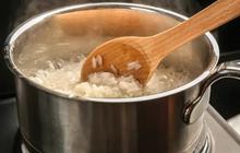 Cara Memasak Nasi Sederhana, Cukup Gunakan Panci Tanpa Perlu Dikukus