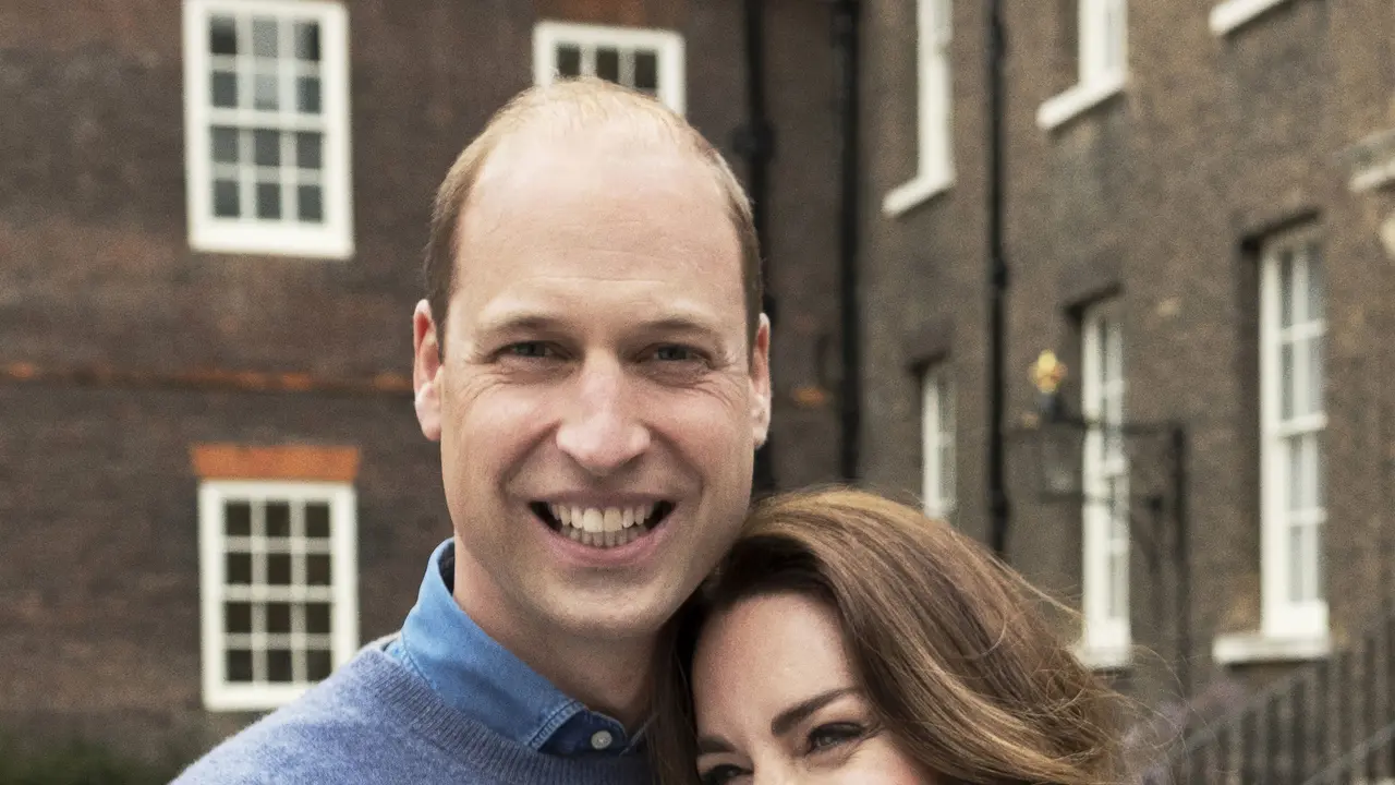 Pangeran William dan Kate Middleton.  (Chris Floyd/Camera Press/PA via AP)