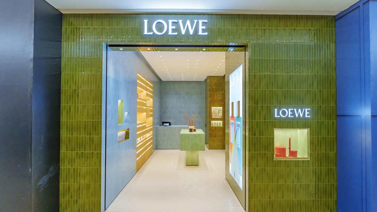 LOEWE Hadirkan Butik Permanen Pertama Khusus Parfum di Indonesia