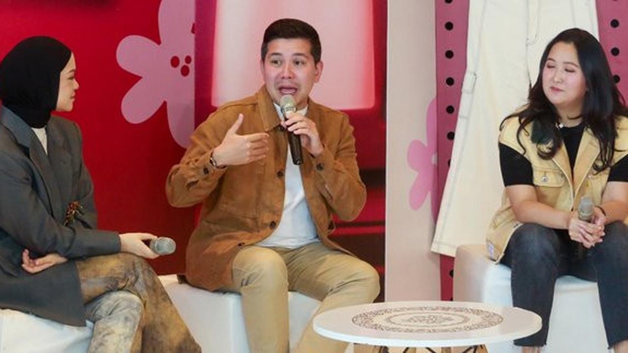 Haykal Kamil Segera Renovasi Rumah Orang Tua Usai Plafon Ruang Keluarga Ambrol Diserang Rayap