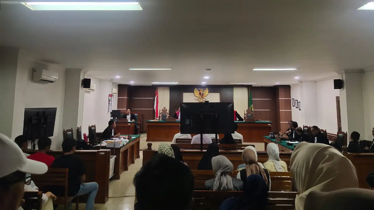 Sidang pembacaan vonis kasus dugaan korupsi pengelolaan dana hibah oleh KONI Makassar yang menjerat Retno, eks Kepala Sekretariat KONI Makassar sebagai terdakwa digelar di Pengadilan Tipikor Makassar, Senin 11 Agustus 2025.