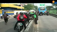 Operasi Patuh Jaya 2018 yang telah digelar dalam beberapa hari ini, ternyata tak menyurutkan para pengendara melakukan pelanggaran.