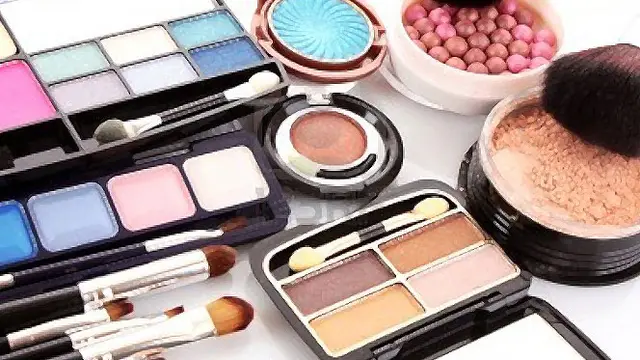 5 Item Ini Paling Sering Dibeli Netizen di Online Shop