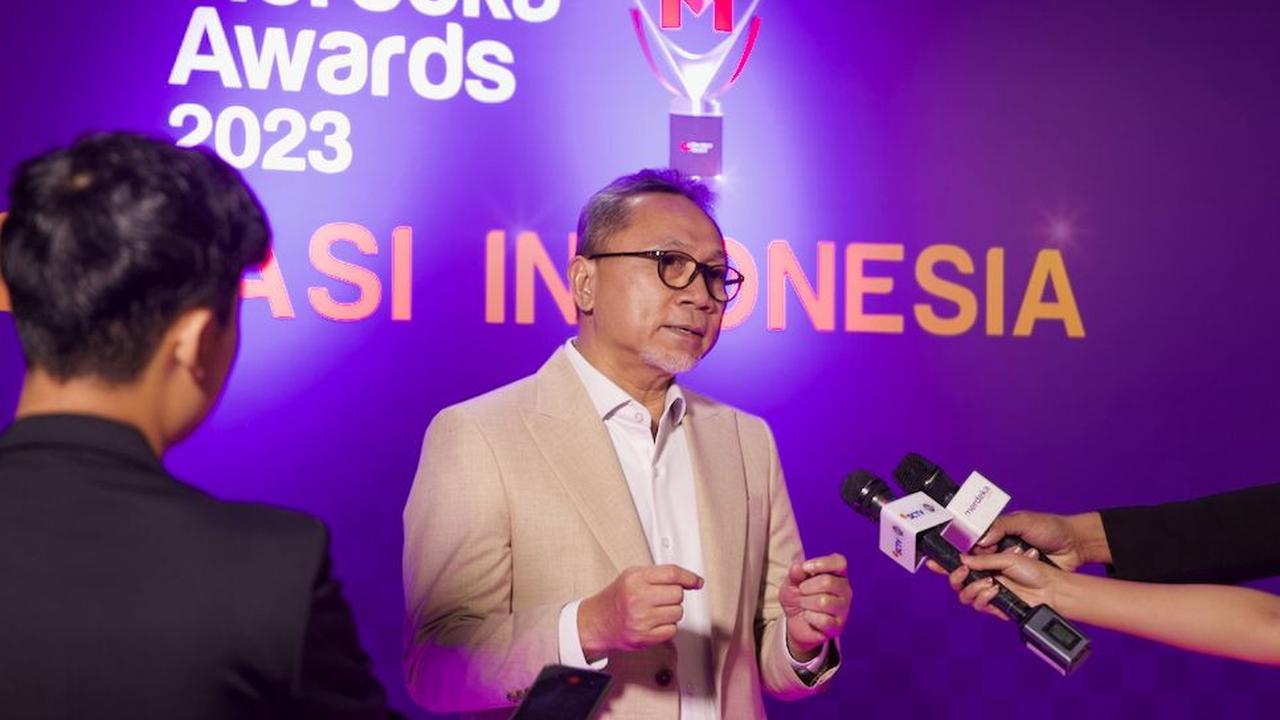 "Sebab, persyaratan menjadi negara maju itu kita harus menguasai pasar dunia, pemerintah pusat kan sudah membuat toll waynya," jelas Mendag.