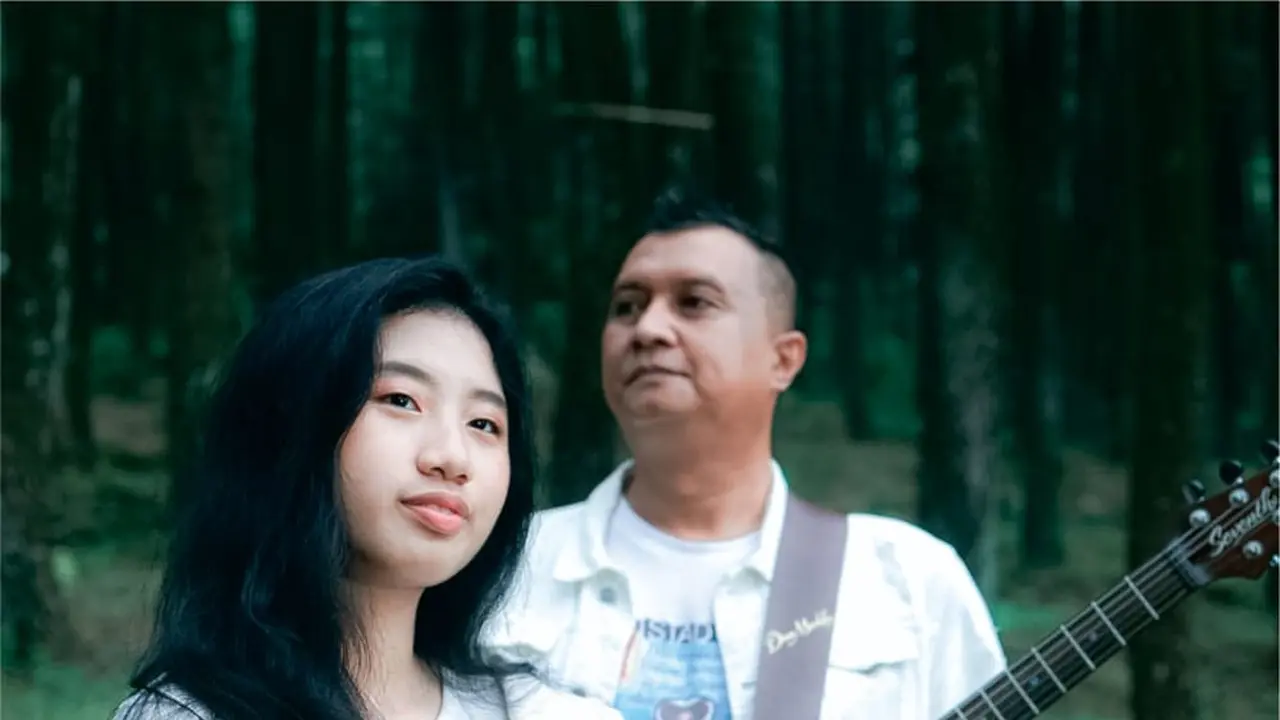 Calista Amadea bersama  Ari Padi Reborn.