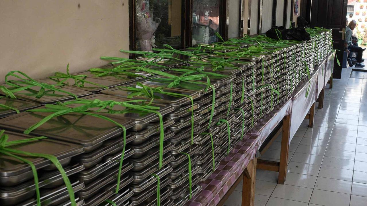 FOTO: Terulang Lagi! Siswa Bandung Barat Keracunan Massal Setelah Makan MBG