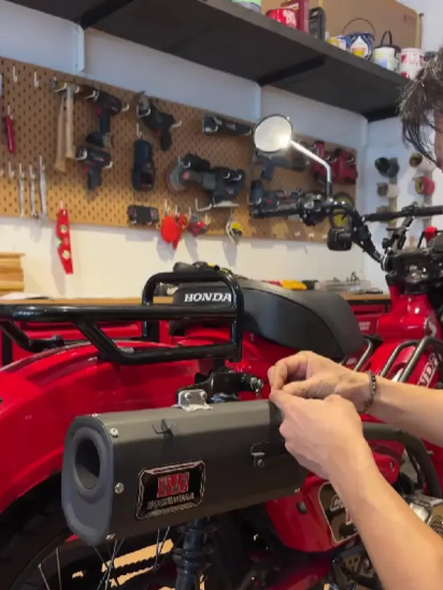 Foto Suasana Garasi Ariel Noah (Foto: Instagram @arielnoah)