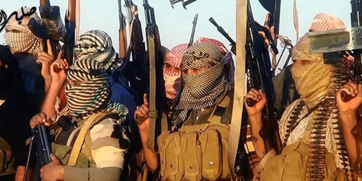 ISIS salib dua bocah sebab tidak puasa