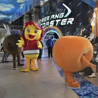 Bermain salju lebih seru bersama Chiki dan Ciballs d Trans Snow World Bekasi.