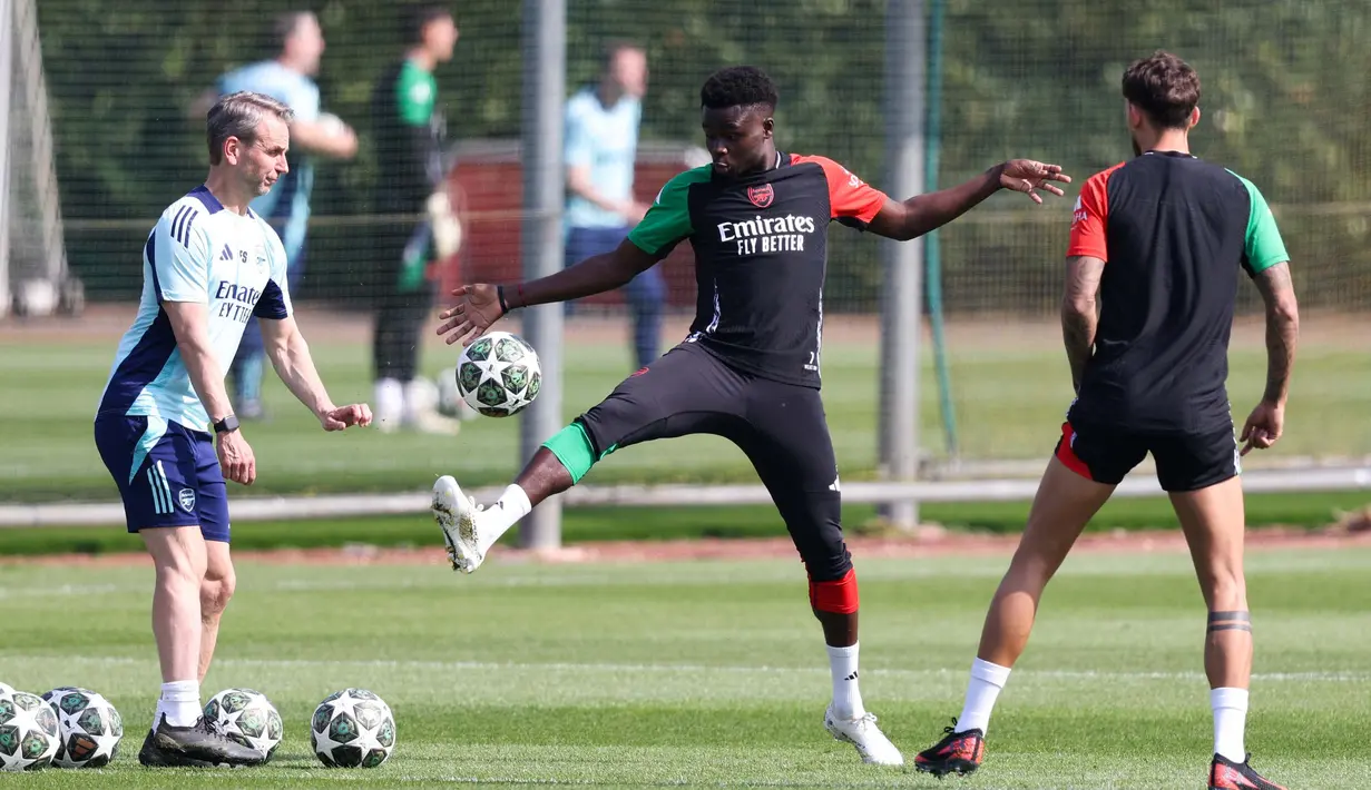 Berstatus tuan rumah, Arsenal menjadi tim yang diunggulkan dalam pertandingan ini. (Adrian DENNIS/AFP)