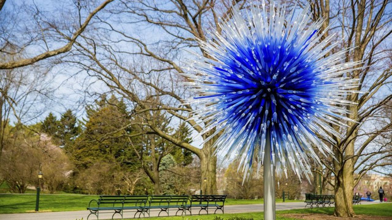 Kombinasi Sempurna Perpaduan Seni dan Alam di Taman Kaca New York