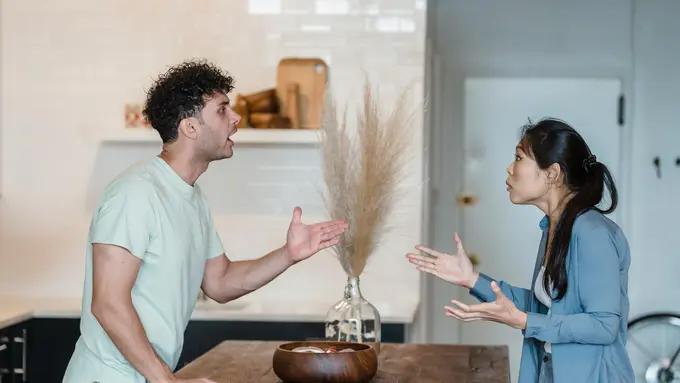 Menghadapi amarah dengan baik