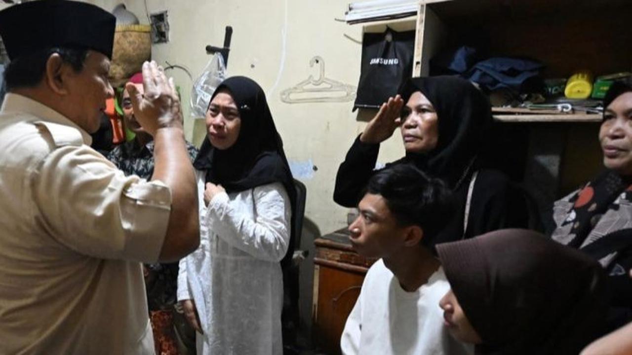 VIDEO: Terkejut Keluarga Affan Banjir Air Mata Ibunda, Prabowo "Saya Sangat Menyesal"