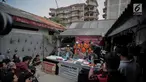 Suasana rilis pengungkapan sindikat kejahatan properti di kawasan Tebet Timur Raya, Jakarta, Senin (5/8/2019). Dalam rilis tersebut Subdit 2 Harda Dit Reskrimum PMJ mengamankan 5 tersangka dengan sejumlah barang bukti seperti sertifikat palsu korban dan satu buah laptop. (Liputan6.com/Faizal Fanani)