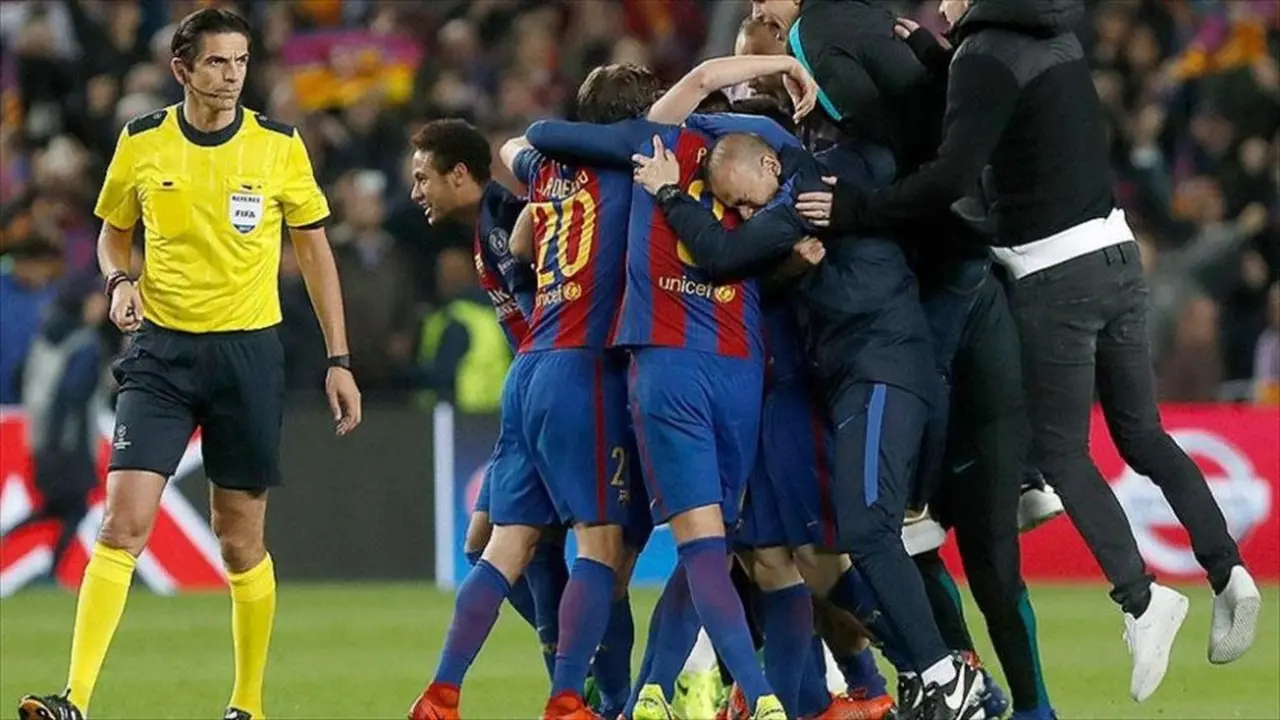 Kinerja wasit Deniz Aytekin saat memimpin laga Bareclona kontra Paris Saint-Germain (PSG) pada leg kedua babak 16 besar Liga Champions di Camp Nou dipertanyakan. 