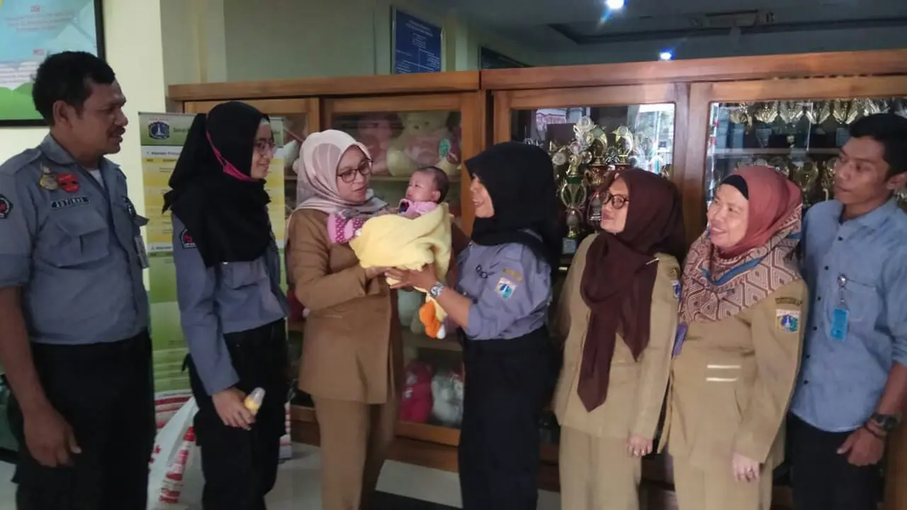Bayi Ditelantarkan