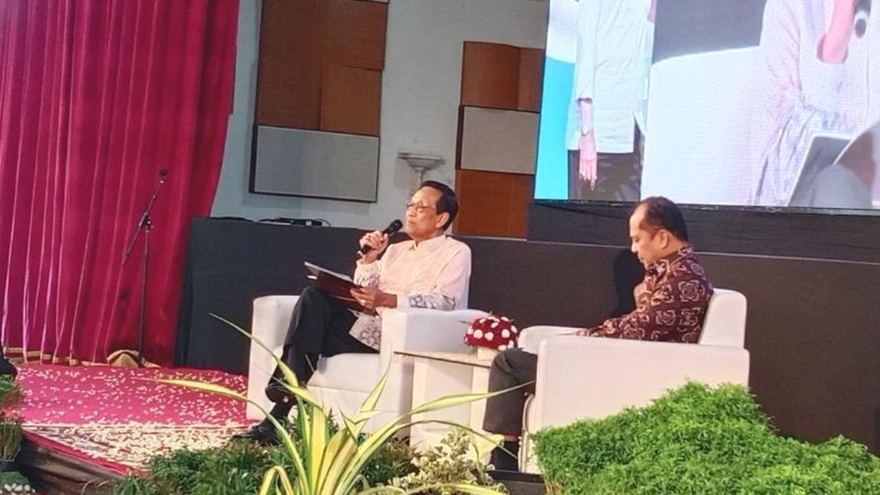 Sultan HB X Ungkap Pelajaran Reformasi 98, Ingatkan Pejabat Pentingnya Dialog Antargenerasi dengan Pemuda