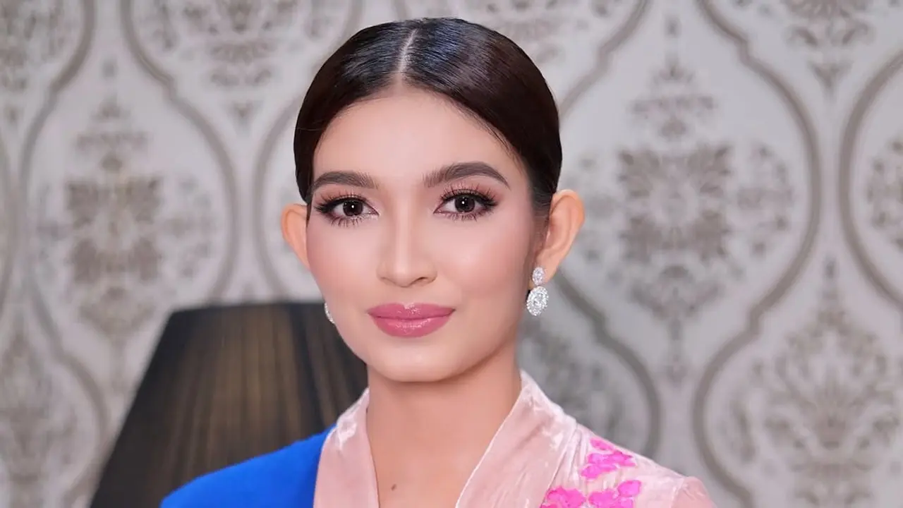 Pesona Istri Wapres Gibran, Selvi Ananda Tampil Anggun Berkebaya Pink Dipadu Perhiasan Silver di Hari Kebaya Nasional 2025