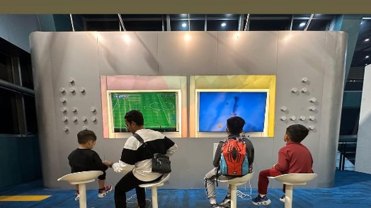 Potret Besama Anak-anaknya