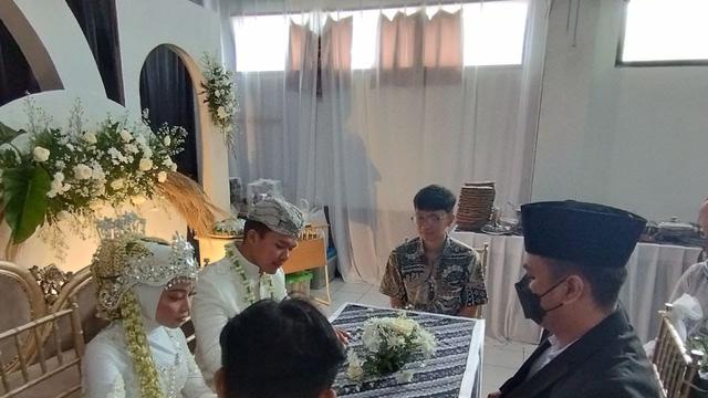 Praktik Nikah di Sekolah Bikin Baper, Bak Resepsi Sungguhan Nan Mewah dan Meriah