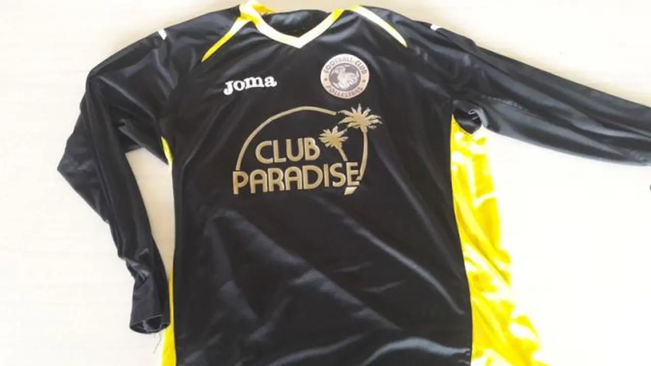 Kostum FC Pollestre 