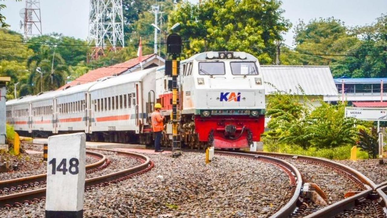 KAI Adopsi B40 Biodiesel untuk Seluruh Lokomotif, Siap Menuju B50