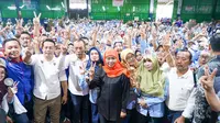 Ribuan Buruh Mojokerto Kompak Serukan Kemenangan untuk Khofifah-Emil