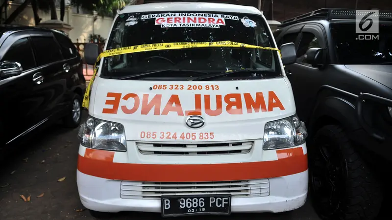 Penampakan Ambulans Berisi Batu di Kerusuhan 22 Mei