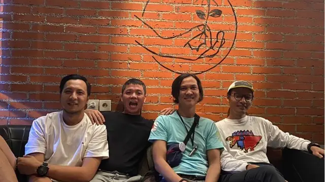 Grup musik Semenjana. (Instagram @semenjanasaja)