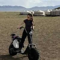 Nikita Willy selalu menghadirkan penapilan menarik saat tengah berlibur. [Foto: Nikita Willy/ Instagram]