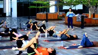 6 Gerakan Yoga untuk Pemula dari Tsamara Farhana Plus Manfaatnya