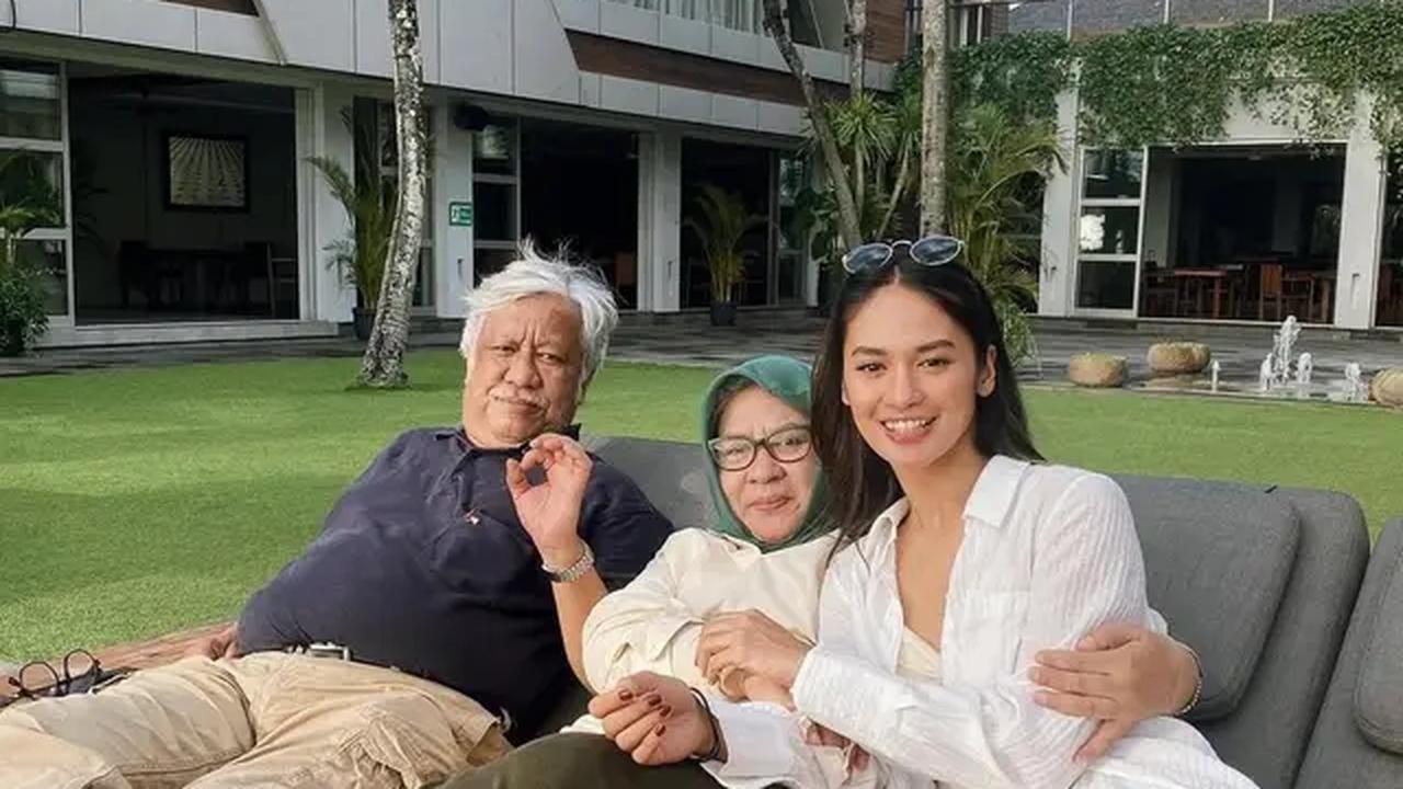 Potret Kenangan Hana Malasan dan Ibunda/Instagram/@hanamalasan
