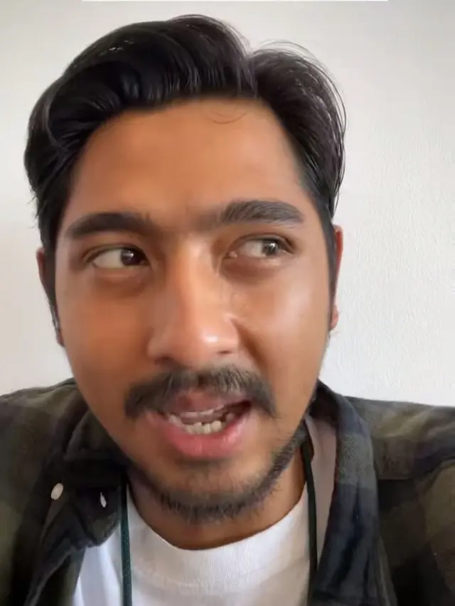 Arya Saloka Berjenggot dan Berkumis