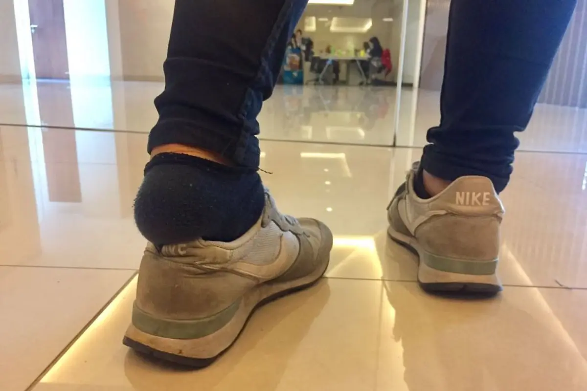 Guys, Jangan Pernah Injak Bagian Belakang Sepatumu Mulai Saat Ini