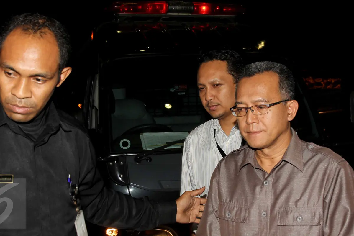 20150709-KPK Tangkap Tangan Hakim Ketua PTUN Medan-Jakarta-Tripeni Irianto Putro 1