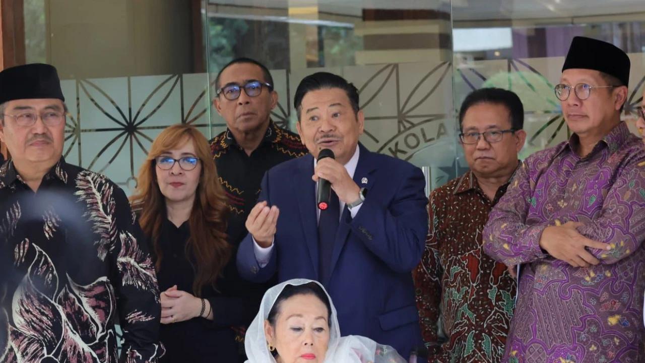 VIDEO: Wamenko Otto Hasibuan Heran "Polisi Sudah Kerja, Kenapa Rakyat Masih Tak Percaya?"